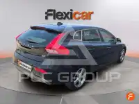 2018 Volvo V40