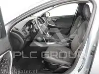 2018 Volvo V40