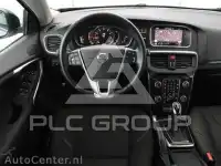 2018 Volvo V40