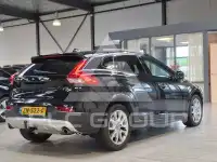 2018 Volvo V40