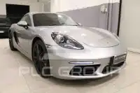 2018 Porsche Cayman