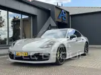 2018 Porsche Panamera