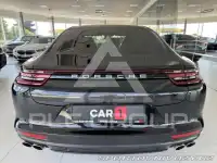2018 Porsche Panamera