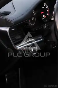 2018 Porsche Panamera