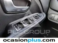 2018 KIA Carens