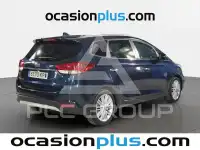 2018 KIA Carens