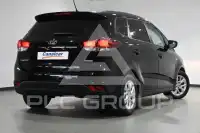 2018 KIA Carens