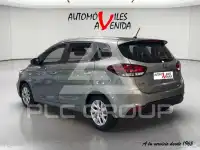 2018 KIA Carens