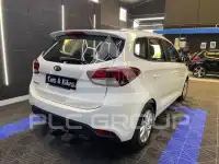 2018 KIA Carens