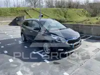 2018 KIA Carens