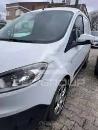 2018 Ford Courier