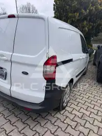 2018 Ford Courier