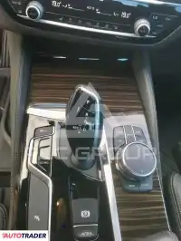 2019 BMW 523