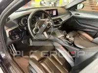 2019 BMW 523