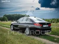 2019 BMW 523