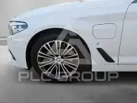 2019 BMW 523