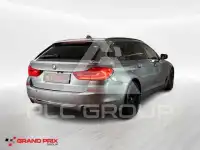 2019 BMW 523