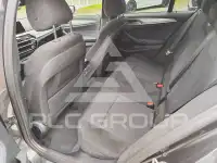 2019 BMW 523