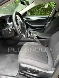 2019 BMW 523
