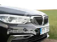 2019 BMW 523