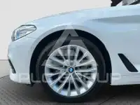 2019 BMW 523