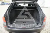 2019 BMW 523