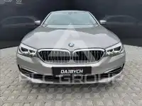 2019 BMW 523
