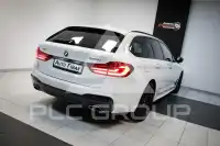 2019 BMW 523