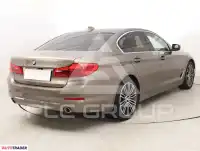 2019 BMW 523
