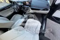 2019 BMW 523