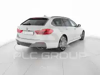 2019 BMW 523