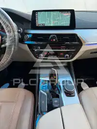 2019 BMW 523