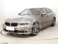 2019 BMW 523