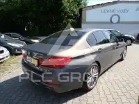 2019 BMW 523