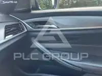 2019 BMW 523