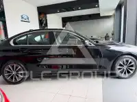 2019 BMW 330