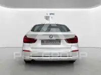 2019 BMW 330
