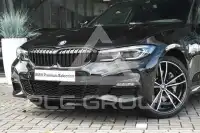 2019 BMW 330