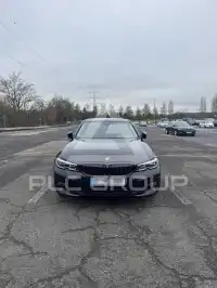 2019 BMW 330