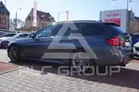 2019 BMW 330