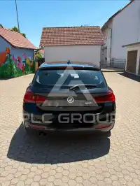 2019 BMW 120