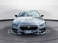 2019 Jaguar XE