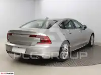 2019 Volvo S90