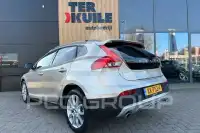 2019 Volvo V40