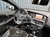 2019 Volvo V40