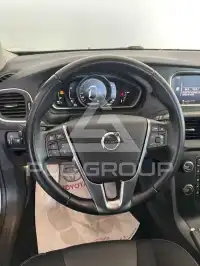 2019 Volvo V40