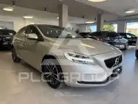 2019 Volvo V40
