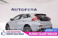 2019 Volvo V40