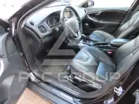 2019 Volvo V40