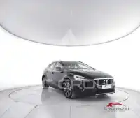 2019 Volvo V40